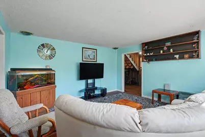 707 N Gray Street, Sidell, IL 61876 - Photo 9