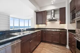 1201 S Prairie Ave, Chicago, IL 60605 - Photo 7