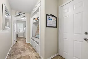 721 Burgess Hill Rd, Naperville, IL 60565 - Photo 19