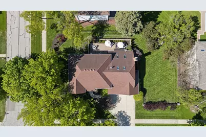 721 Burgess Hill Road, Naperville, IL 60565 - Photo 25