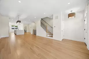 3319 S Prairie Ave, Chicago, IL 60616 - Photo 3