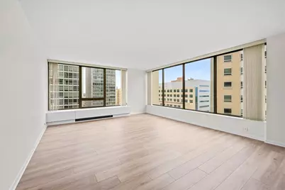 2800 N Lake Shore Drive #1317, Chicago, IL 60657 - Photo 3