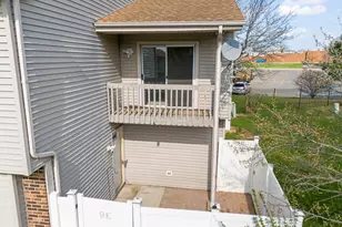 9E Fernwood Dr, Bolingbrook, IL 60440 - Photo 23