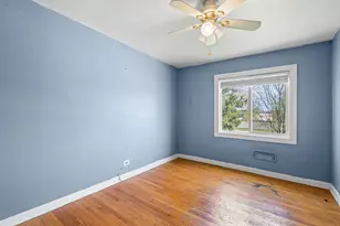 627 E Davis St, Arlington Heights, IL 60005 - Photo 15