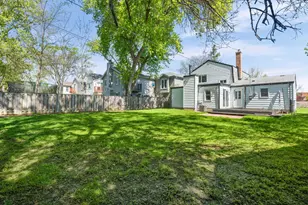627 E Davis St, Arlington Heights, IL 60005 - Photo 17