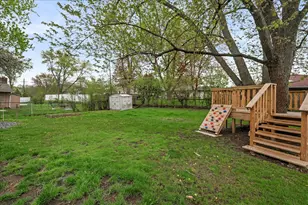 575 Jamison Ln, Hoffman Estates, IL 60169 - Photo 25