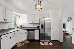 1255 W Prospect Ave, Mount Prospect, IL 60056 - Photo 23