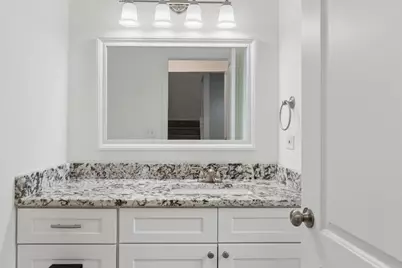 16 Wintergreen Court, Woodridge, IL 60517 - Photo 11