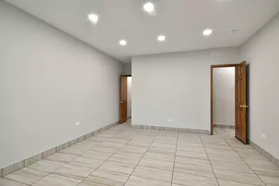 6811 W Higgins Avenue #B, Chicago, IL 60656 - Photo 9