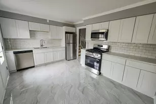 1118 E 169th St, South Holland, IL 60473 - Photo 7