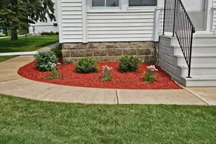 101 Pacific St, Monroe Center, IL 61052 - Photo 25