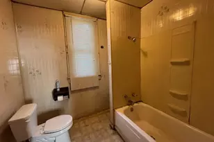 409 E Everett St, Marion, IL 62959 - Photo 21