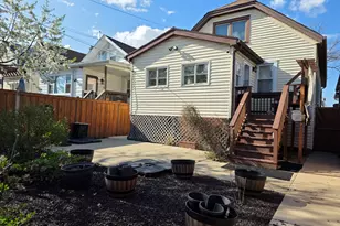 5411 W Warwick Ave, Chicago, IL 60641 - Photo 33