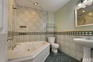 1901 Barnhill Dr, Mundelein, IL 60060 - Photo 15