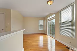 1901 Barnhill Dr, Mundelein, IL 60060 - Photo 5