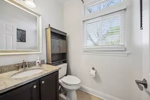 254 W Holly Ct, Round Lake, IL 60073 - Photo 15