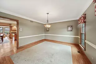 1408 Durness Ct, Naperville, IL 60565 - Photo 5
