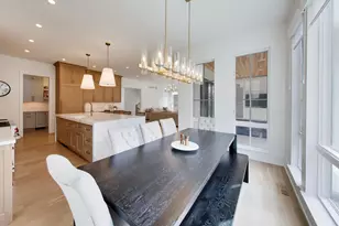 910 Allmen Ave, Hinsdale, IL 60521 - Photo 9