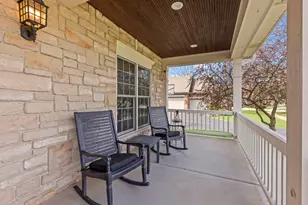 671 Sheffield Cir, Sugar Grove, IL 60554 - Photo 3