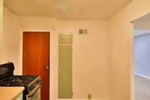 162 Ash St, Park Forest, IL 60466 - Photo 11