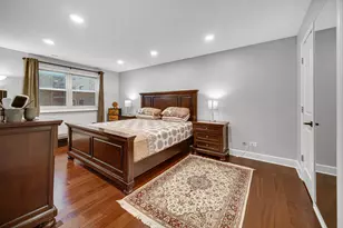 8210 Elmwood St, Skokie, IL 60077 - Photo 13