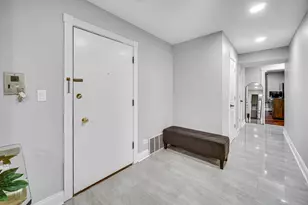 8210 Elmwood St, Skokie, IL 60077 - Photo 5