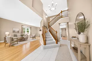 1249 Mallard Ln, Hoffman Estates, IL 60192 - Photo 3