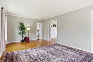 536 W Palace Row, Geneseo, IL 61254 - Photo 7