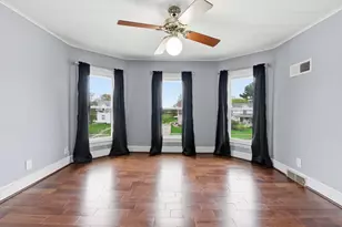 536 W Palace Row, Geneseo, IL 61254 - Photo 23