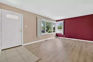 3609 Kingfisher Ln, Rolling Meadows, IL 60008 - Photo 3