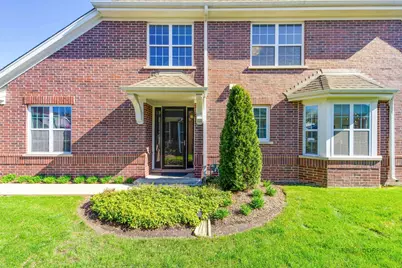 2240 Washington Drive, Northbrook, IL 60062 - Photo 3