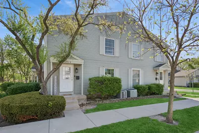 1171 Bunker Hill Court #D, Wheaton, IL 60189 - Photo 1