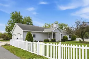 370 W Seneca Ave, Bonfield, IL 60913 - Photo 11