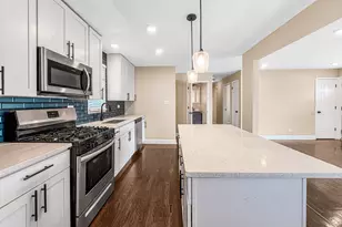 7241 Beloit Ave, Bridgeview, IL 60455 - Photo 7