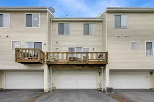 1276 Shamrock Ln, Pingree Grove, IL 60140 - Photo 21