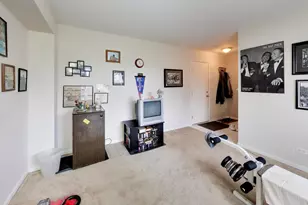 1276 Shamrock Ln, Pingree Grove, IL 60140 - Photo 17