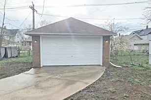 [Address not provided], Maywood, IL 60153 - Photo 23