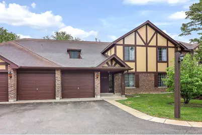 1782 Gloucester Court #B, Wheaton, IL 60189 - Photo 1