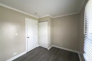 206 Raupp Blvd, Buffalo Grove, IL 60089 - Photo 13
