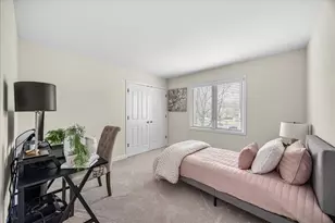 1692 Sauk Dr, Batavia, IL 60510 - Photo 31