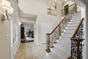 5701 Churchill Ln, Libertyville, IL 60048 - Photo 3