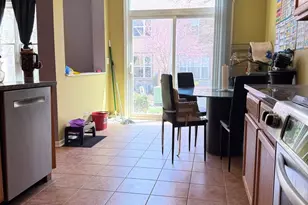1820 Crenshaw Cir, Vernon Hills, IL 60061 - Photo 3