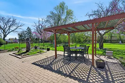 1931 Oakwood Road, Northbrook, IL 60062 - Photo 21