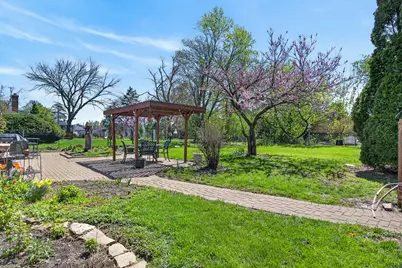 1931 Oakwood Road, Northbrook, IL 60062 - Photo 19