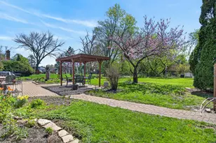 1931 Oakwood Rd, Northbrook, IL 60062 - Photo 19