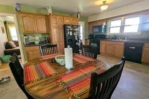 105 E Indiana St, Momence, IL 60954 - Photo 9