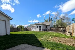 105 E Indiana St, Momence, IL 60954 - Photo 27
