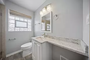8229 W Giddings St, Norridge, IL 60706 - Photo 9