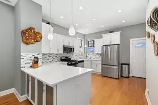 6122 S Greenwood Ave, Chicago, IL 60637 - Photo 7