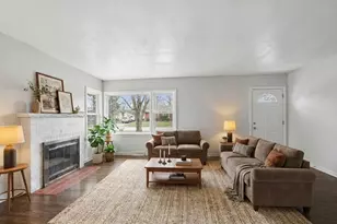17917 Ashland Ave, Homewood, IL 60430 - Photo 3